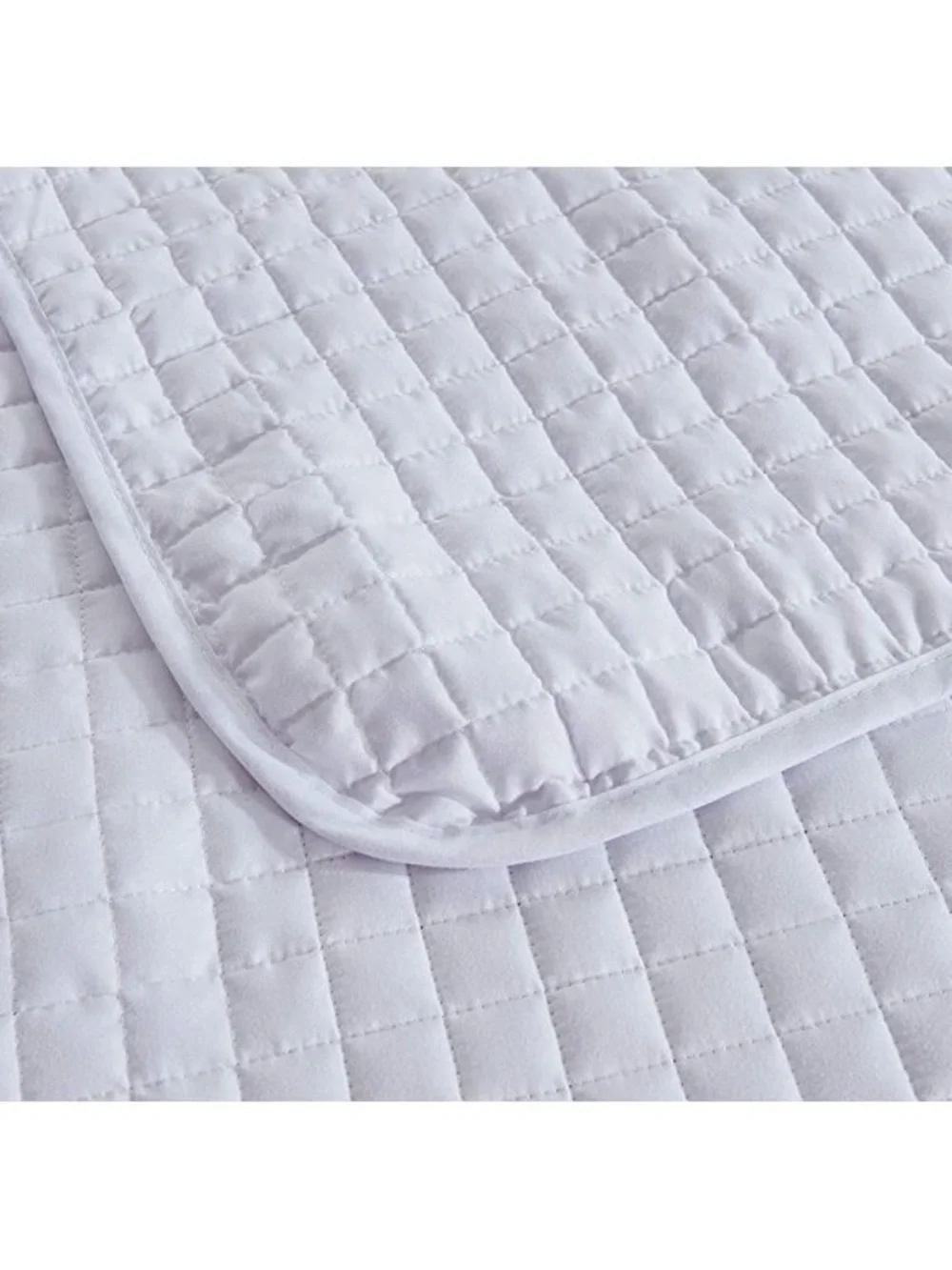 Classic White Quilted king Bedspread Set - 3-Piece